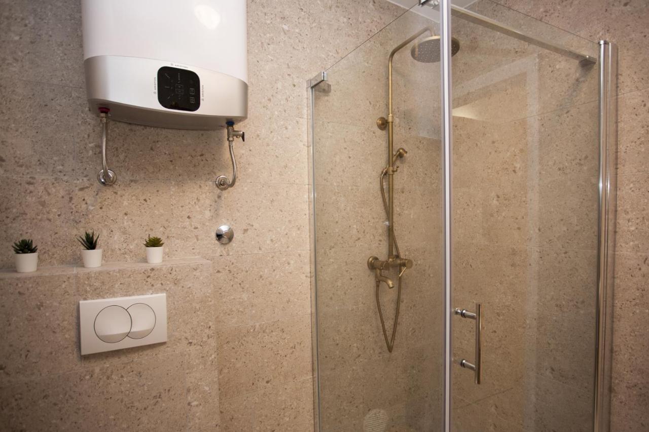 Studio Apartment Jon Split Buitenkant foto